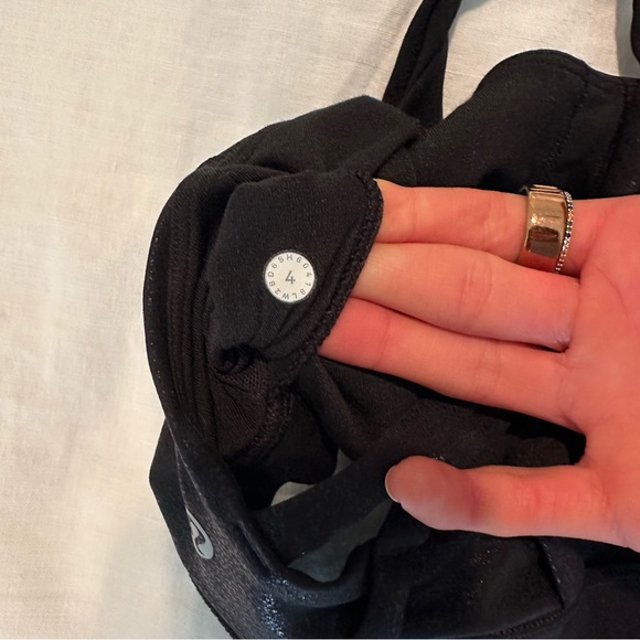 Lululemon Black Strappy Women's Sports Bra - Picture 3 of 3